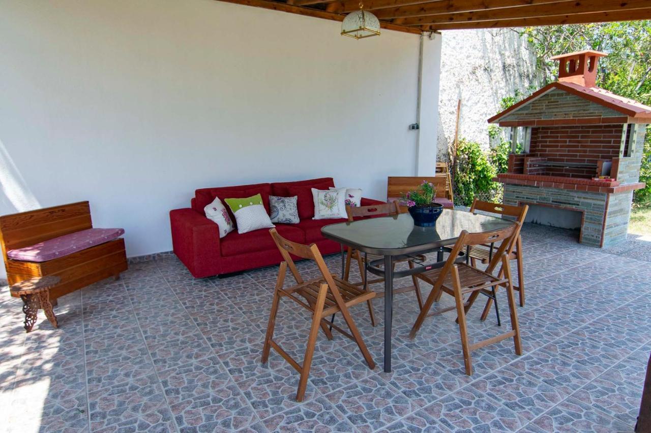 Clio Beach House By Travel Pro Services - Metochi Halkidiki Созополь Экстерьер фото